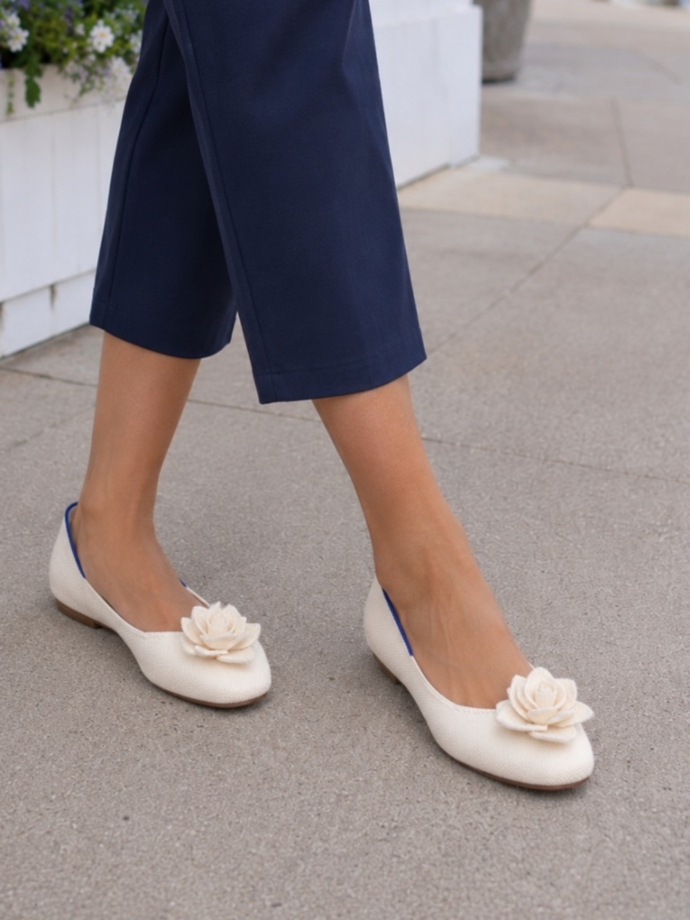 Rothy's The Point Cream Floral Knit Flats Size 10 Sustainable Comfortable Flats